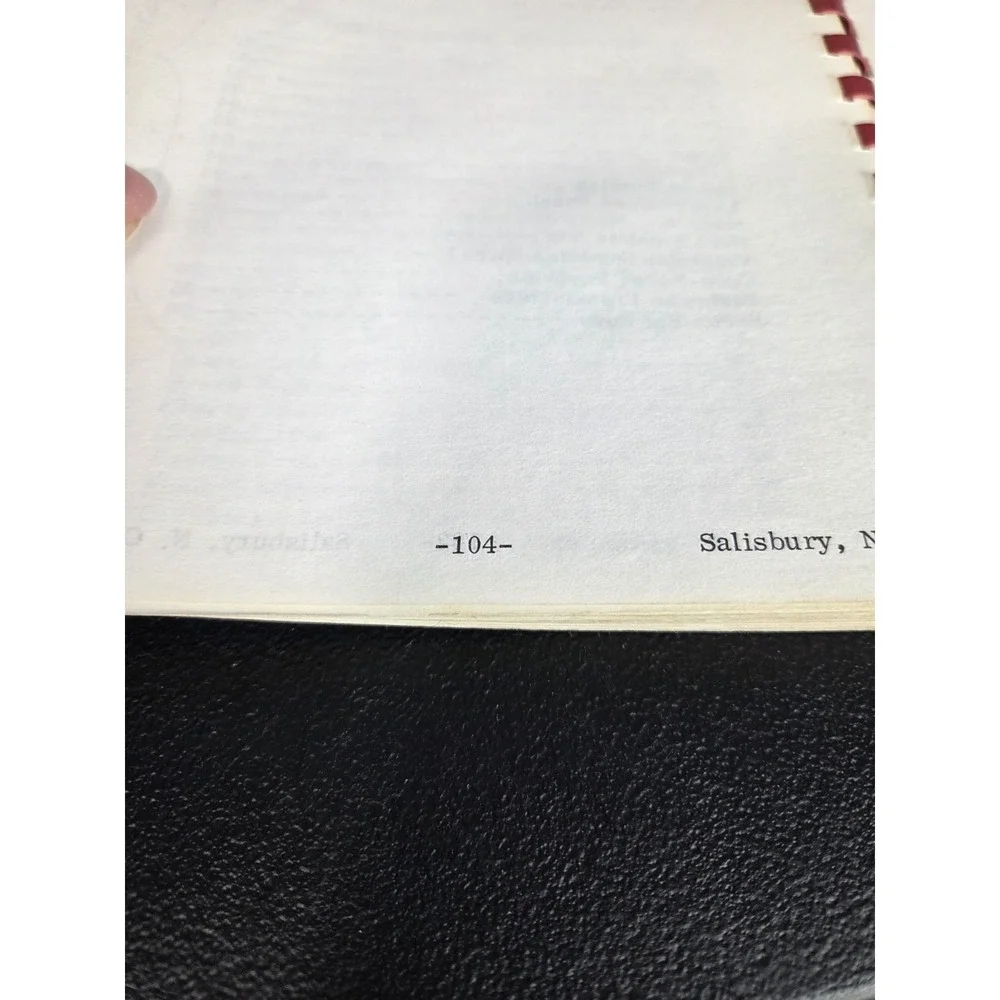 John Calvin Presbyterian Church Salisbury North Carolina Cookbook 1976‎